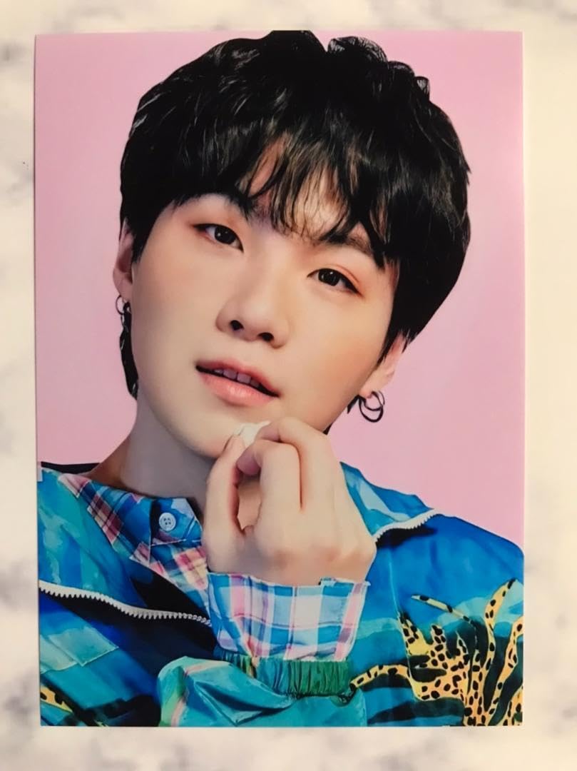 BTS ユンギ ペーパースタンド Suga Standee - Etsy